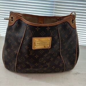 Louis Vuitton shoulder bag